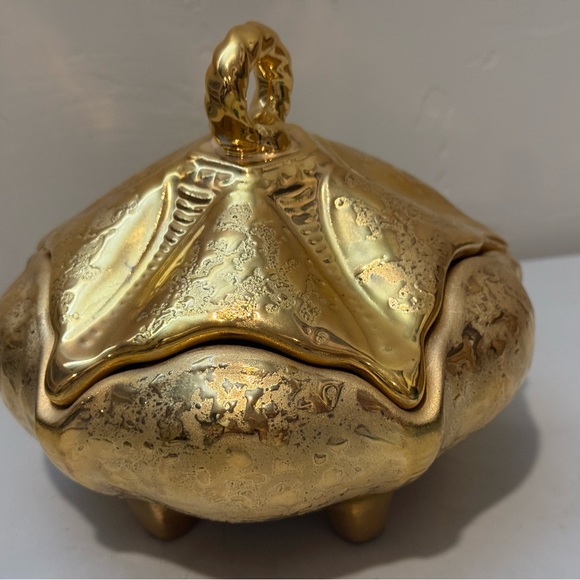 Mid-Centry Modern 22 Karat Gold Ceramic Footed Candy Dish - Picture 5 of 11